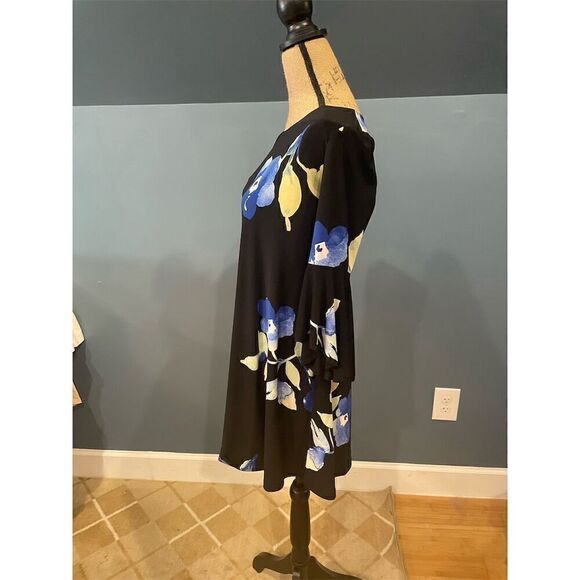 Lauren Ralph Lauren Women's Petite Floral Bell Sleeve Dress Black Size 6P - Picture 5 of 11